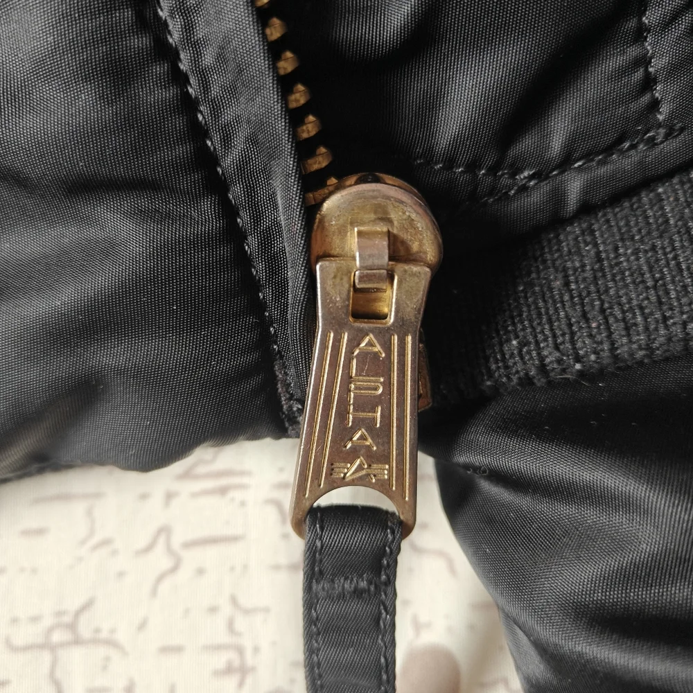 Alpha Industries Black Bomber Jacket - Picture 3 of 9